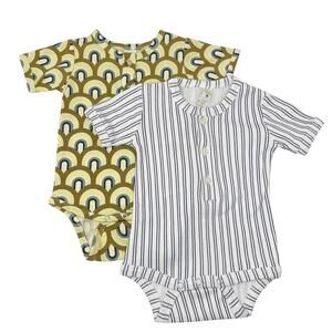 New Kate Quinn 3-6m Set of 2 Short Sleeve Henley Bodysuits Stripe & Rainbow